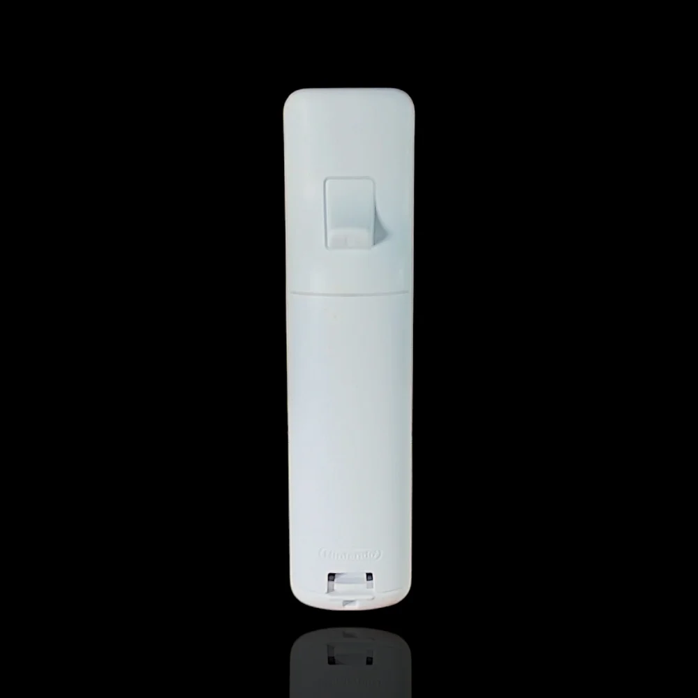 Nintendo Wii Controller w/Motion Plus built-in (White)